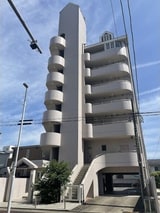 フローレスタナベ