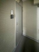 落ち着いた玄関です RUSCELLO笠寺