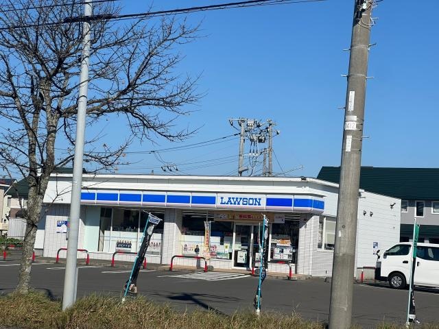 ローソン釧路文苑店(コンビニ)まで947m カーサ文苑Ａ号館