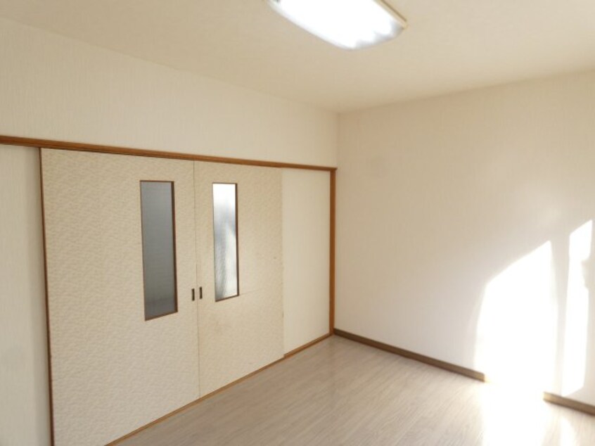  フレグランス芦野