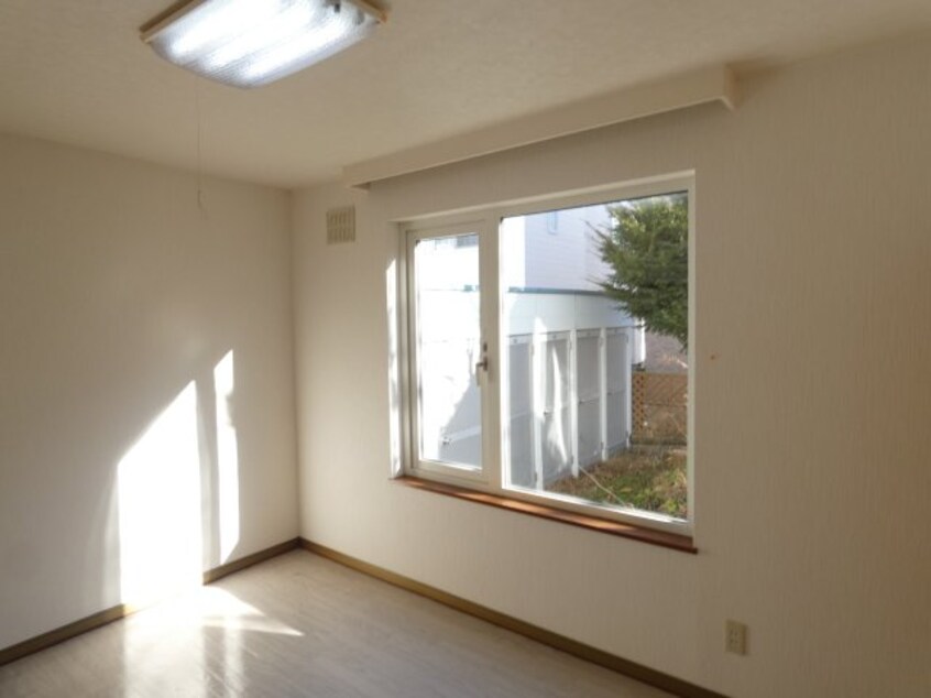  フレグランス芦野