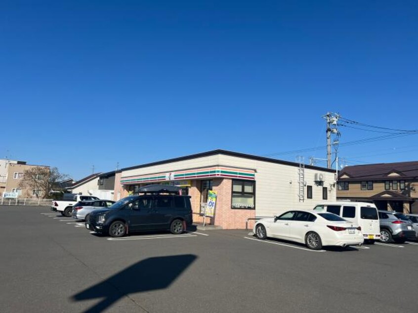 セブンイレブン釧路昭和中央店(コンビニ)まで147m アーバンエステート昭和