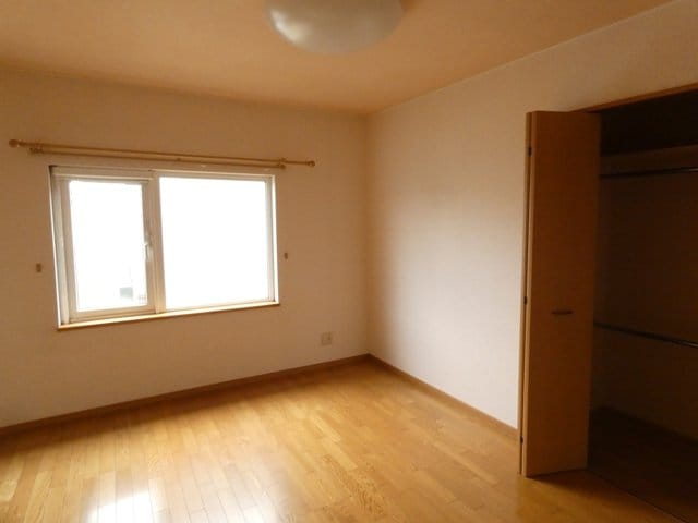  文苑４－３７－１４貸家