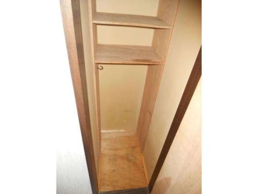  ブラウンカレッジカワサキ