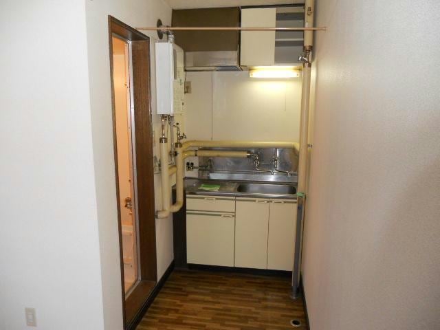  ブラウンカレッジカワサキ