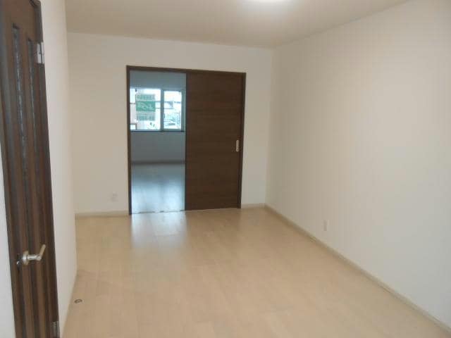  Fｒｉｅｄｅｎ（フリーデン）