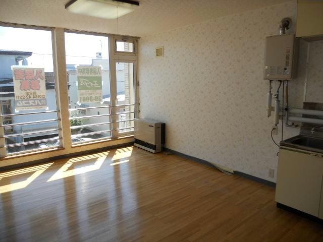  シティハイム３８