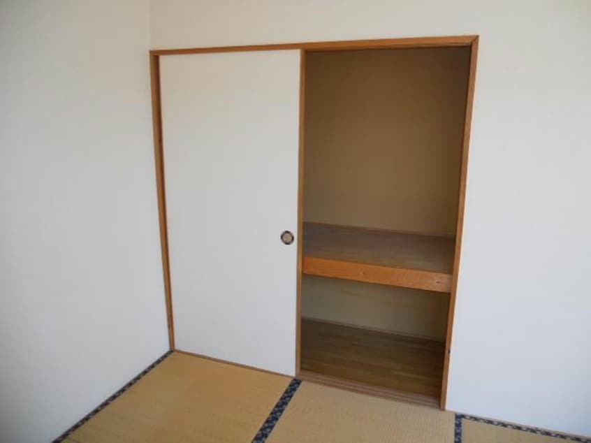  シティハイム３８