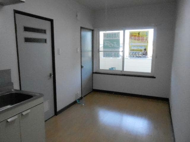  ハイネスコーポハイブリッヂ