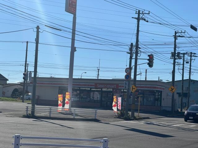 セイコーマート釧路昭和4丁目店(コンビニ)まで754m コーポカデンツァ