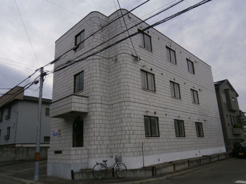  グリーンハイムイズミ