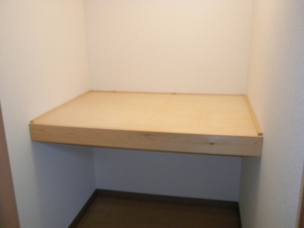 ｳｫｰｸｲﾝｸﾛｰｾﾞｯﾄ サニーハイツ