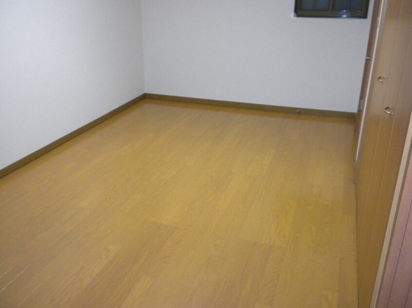 洋室 サニーハイツ