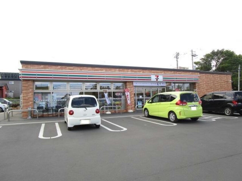 セブンイレブン帯広若葉店(コンビニ)まで671m サニーハイツ