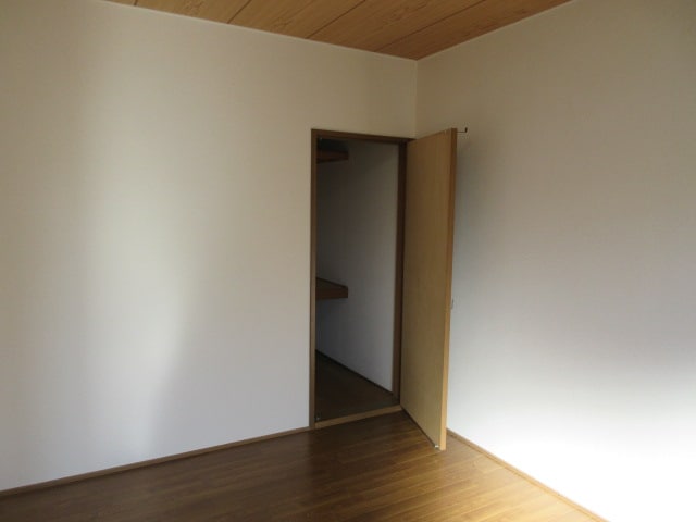  根室本線・花咲線/札内駅 徒歩15分 築35年