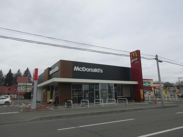 マクドナルド帯広西5条店(ファストフード)まで449m 根室本線・花咲線/帯広駅 徒歩9分 3階 建築中