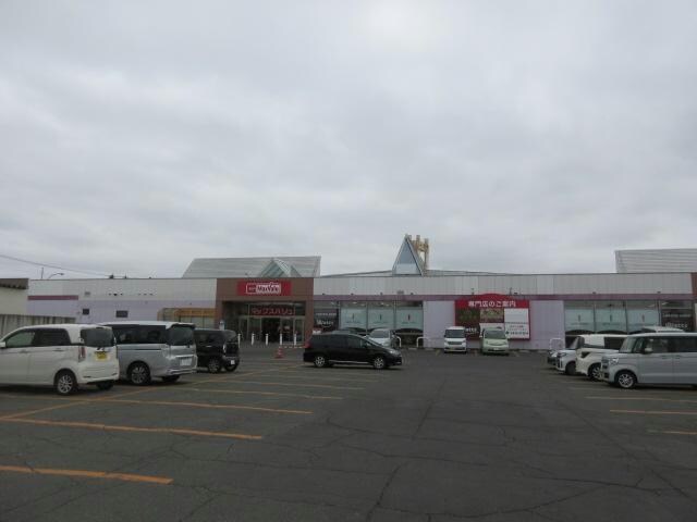 マックスバリュ稲田店(スーパー)まで856m BergErforg