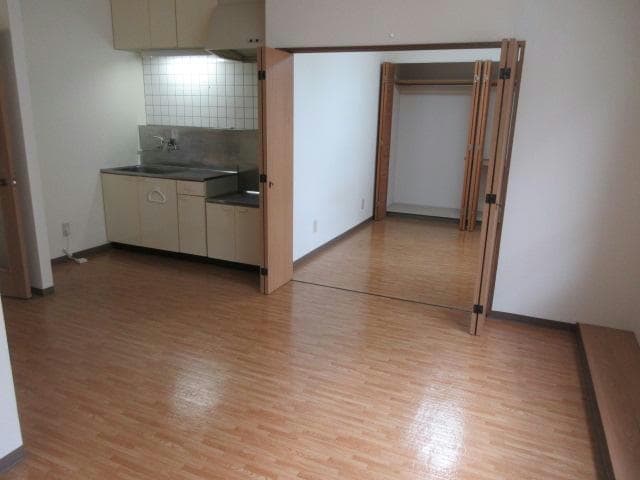  サンイーストコーポ