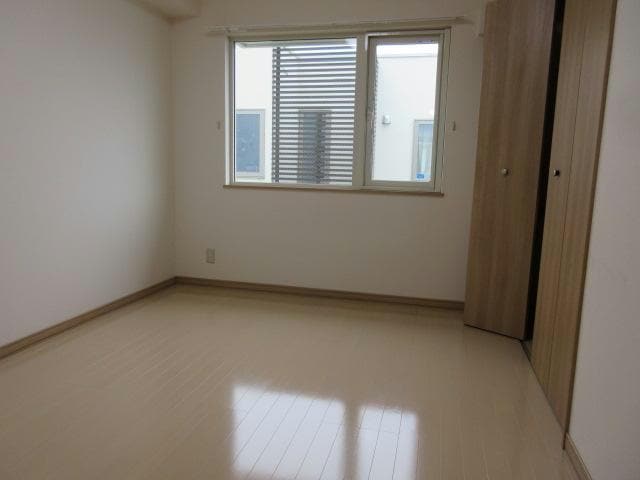  EstansiaⅡ（エスタンシアツー）