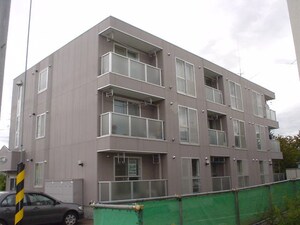 ラフィーネ壱番館