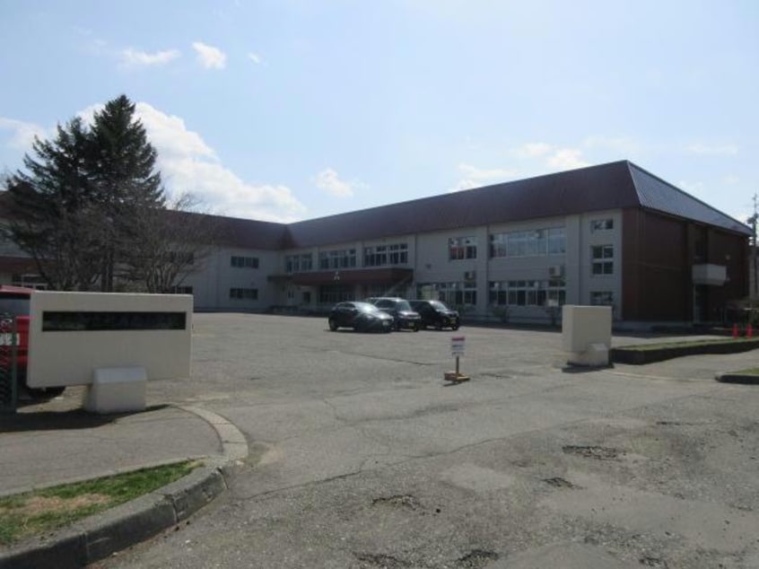 幕別町立札内南小学校(小学校)まで787m みずほ町ハイツ