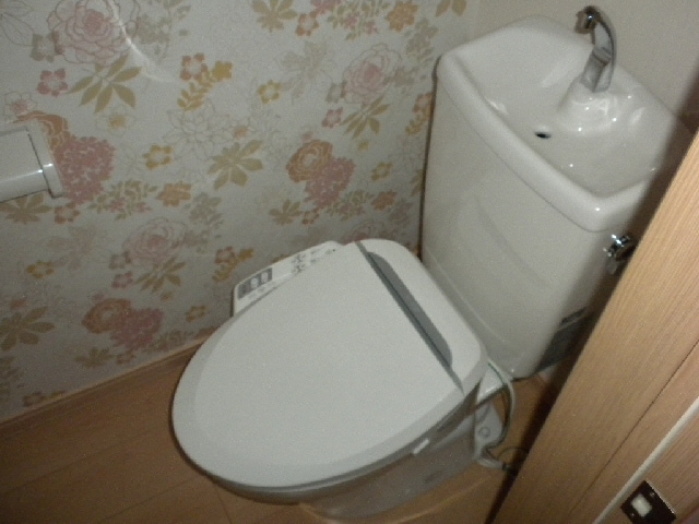  クレアーレ西館