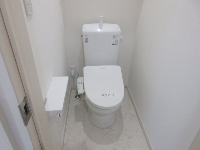  根室本線・花咲線/柏林台駅 徒歩41分 2階 築2年