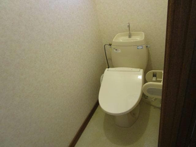  ハイツフェニックス