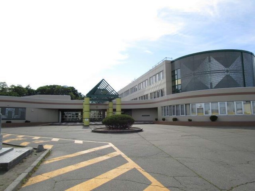 音更町立音更小学校(小学校)まで699m UPE（ウペ）