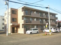 メゾンシェリール