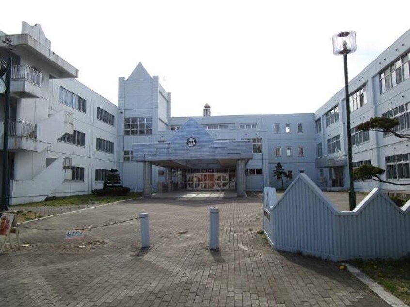 帯広市立帯広第五中学校(中学校/中等教育学校)まで1158m NewGreen18