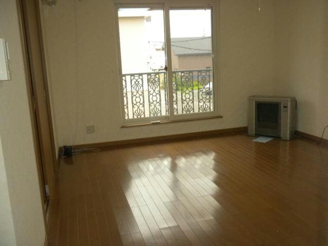  ヴィラ東めむろK