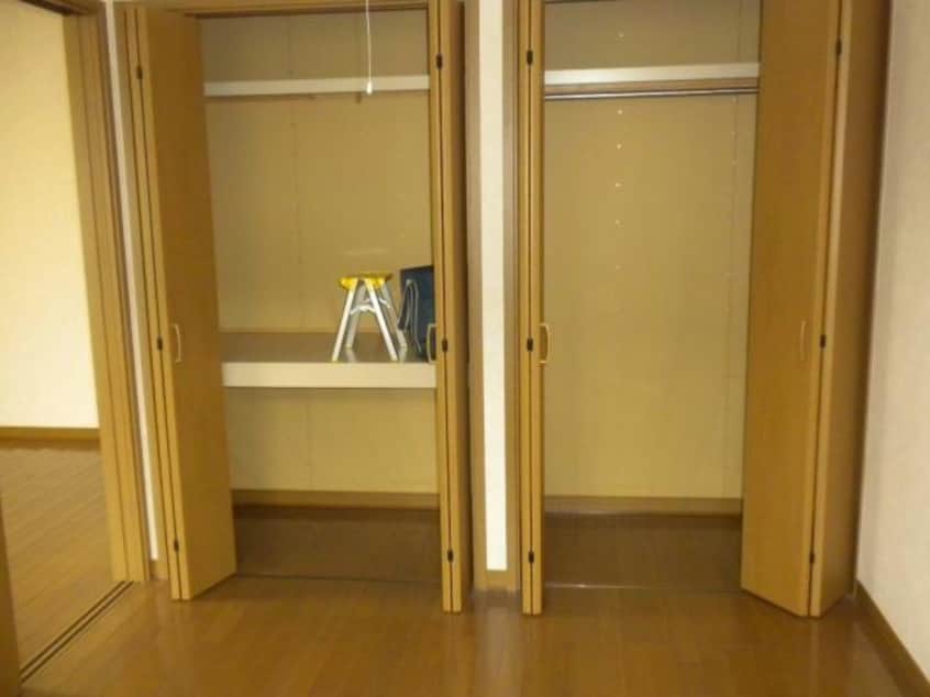  ヴィラ東めむろK