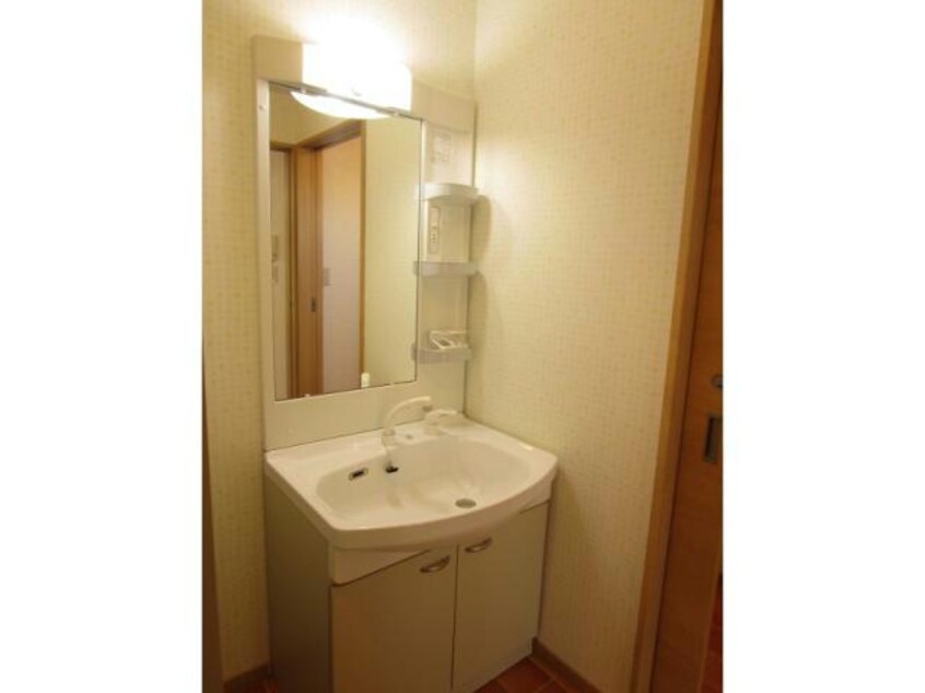  ＴＯＷＮ ＫＩＮＯ８　Ａ棟