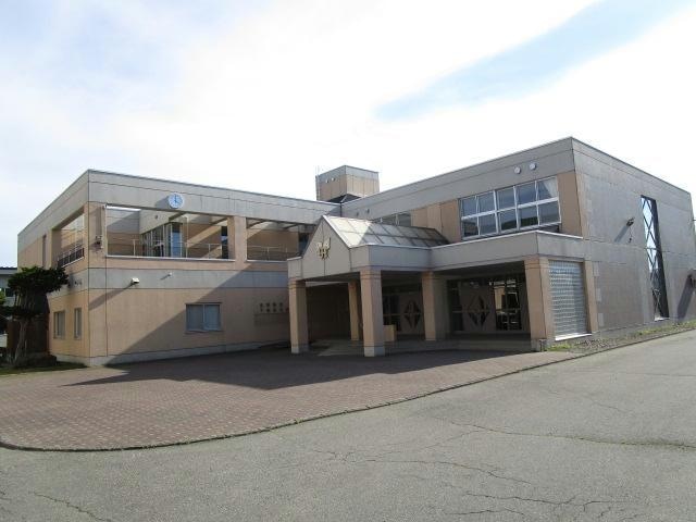 音更町立下音更中学校(中学校/中等教育学校)まで1458m シュガータウンⅡ