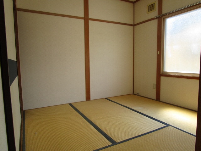  緑苑東棟