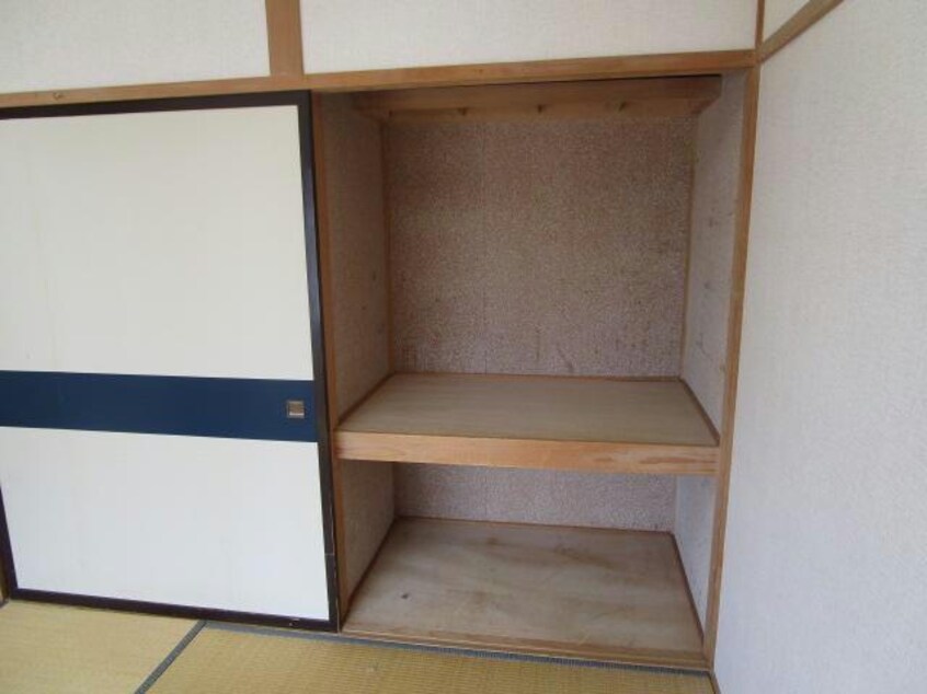  緑苑東棟