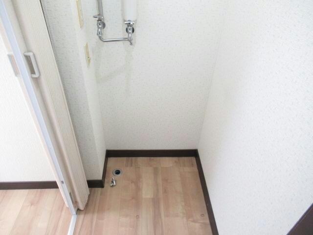  ひばりハイツ