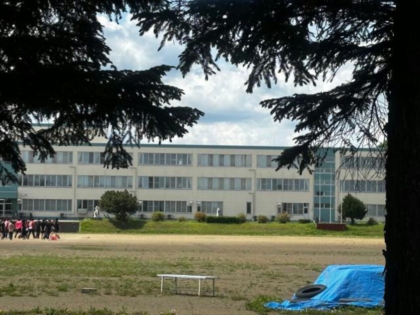 清水町立清水中学校(中学校/中等教育学校)まで2603m Piara