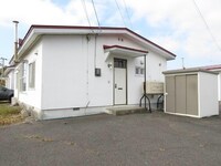 芽室町東5条8丁目貸家 東側南棟