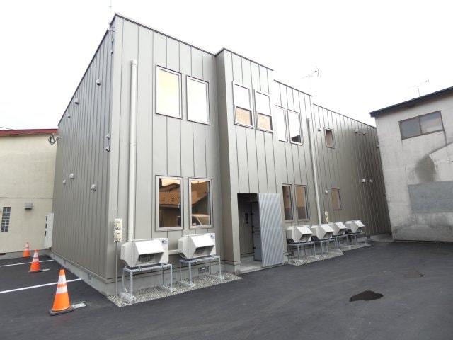  根室本線・花咲線/西帯広駅 徒歩3分 1階 1年未満