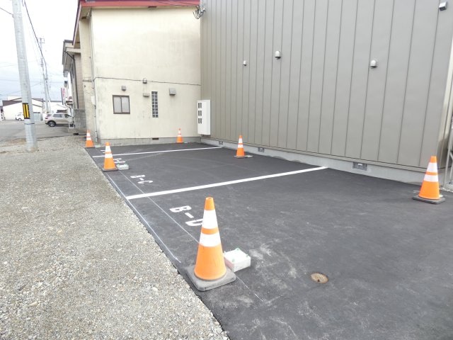  根室本線・花咲線/西帯広駅 徒歩3分 1階 1年未満