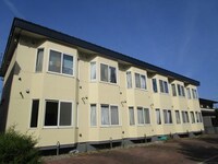 コーポハピネス