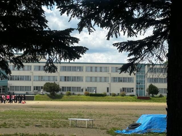 清水町立清水中学校(中学校/中等教育学校)まで2373m ラ・プレーヌ