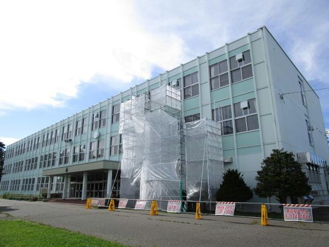 音更町立柳町小学校(小学校)まで646m ハウスオブローズⅧ