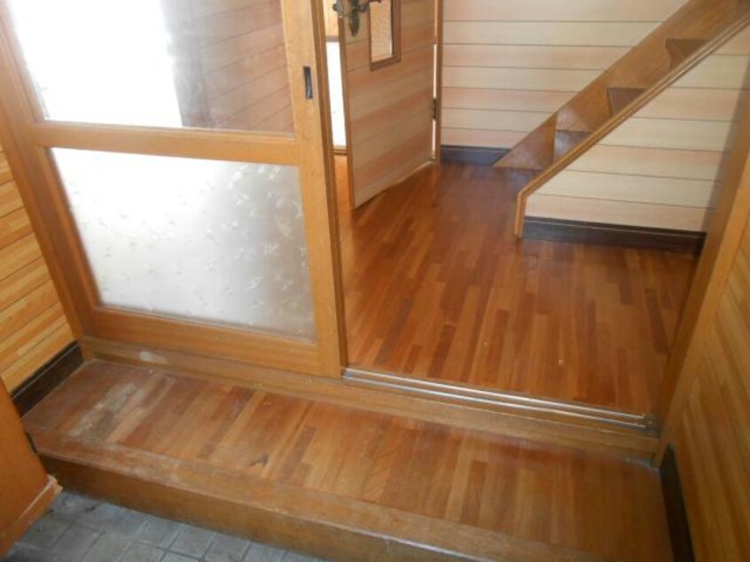  桜ヶ岡6-14-5貸家