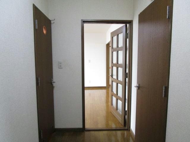  根室本線・花咲線/釧路駅 徒歩42分 2階 築32年