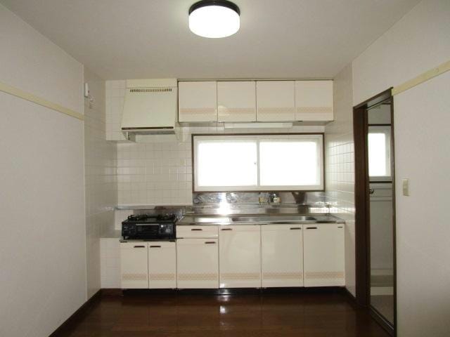  根室本線・花咲線/釧路駅 徒歩42分 2階 築32年