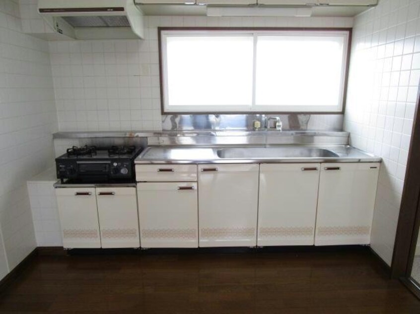  根室本線・花咲線/釧路駅 徒歩42分 2階 築32年