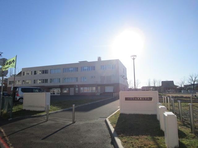 釧路市立中央小学校(小学校)まで957m OBER白金（オーベルシロガネ）